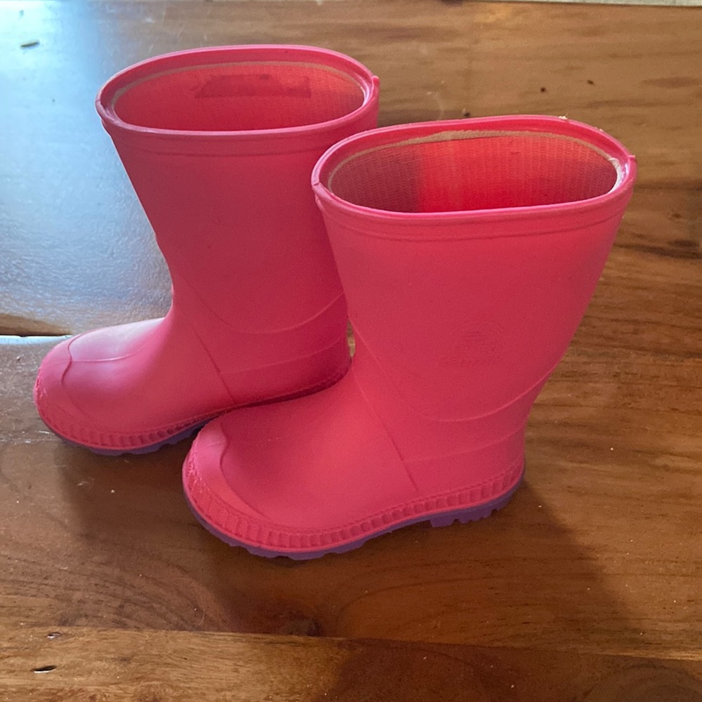 Kamik water boots toddler girl size 6
